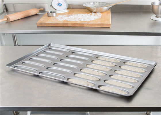 RK Bakeware China Servicio de alimentos NSF 24 Molde Aluminio Bandejas para cupcakes / Acero aluminizado Comercial Hot Dog Bun Pan